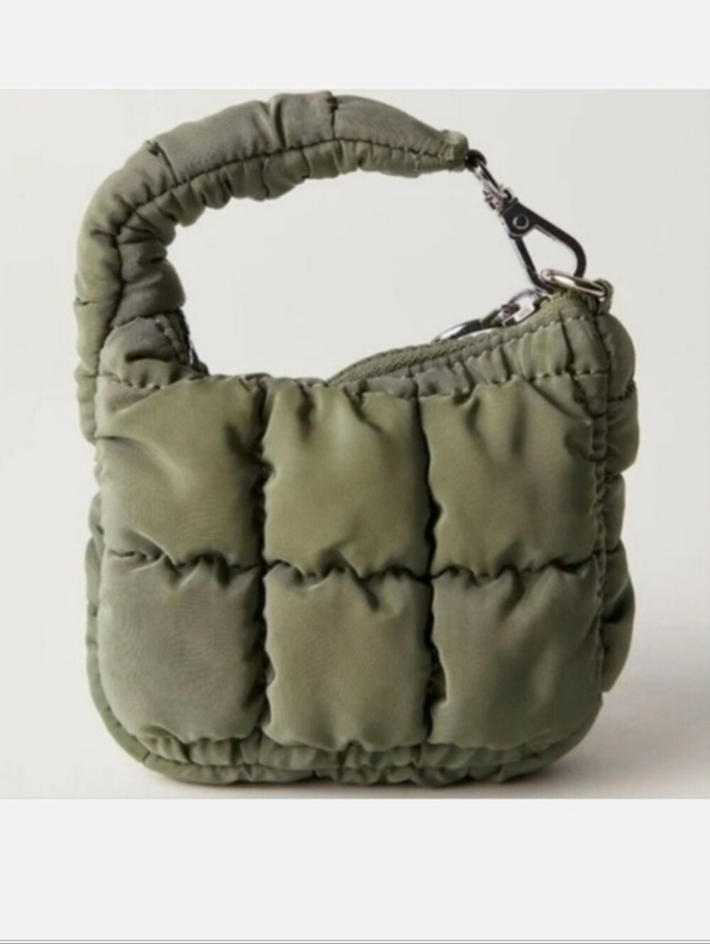 NWT FREE PEOPLE QUILTED MICRO POUCH IN WASHED SAGE